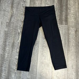 3/4 length capri lululemon leggings